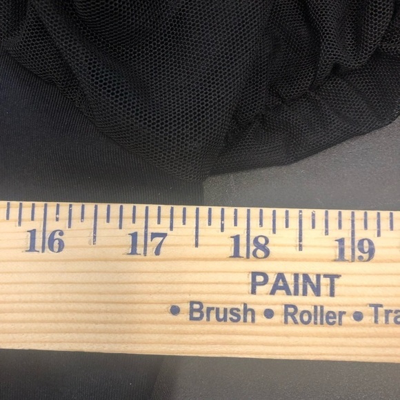 Bebe Women's /Ruched Mesh Puff Sleeve / Crop Top/ round front and back/ LG - Picture 6 of 6